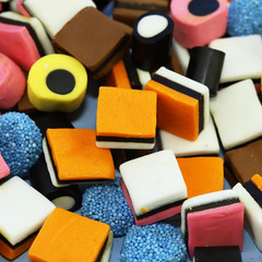Assorted Licorice Candy Mix, 2.2 Lb (35.2 Oz), Natural Flavors & Colors, Classic