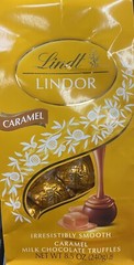 Lindt LINDOR Caramel Milk Chocolate Truffles 8.5 oz Bag