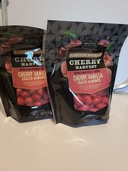 2ct Pvt Selection Limited Edition Cherry Vanilla Coated Almonds 8ox Bb 04/2027