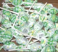 25X Charms Green Apple Blow Pop lollipop / suckers sorted & individually wrapped