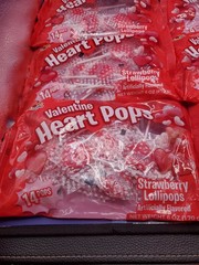 6 BAGS Classroom Set Heart-Shaped Valentine’s Lollipops Strawberry 84 Suckers!