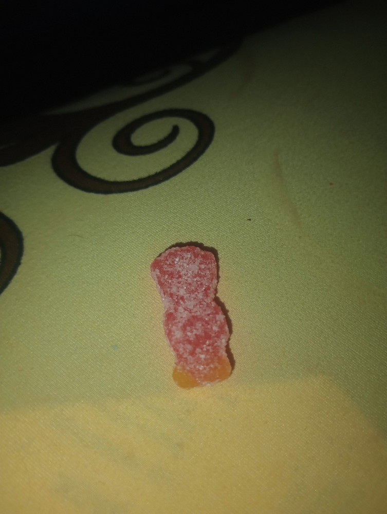 Ultra Rare Sour Patch Kid 1/4 Orange & 3/4 Red! Factory Error,Collectible Candy