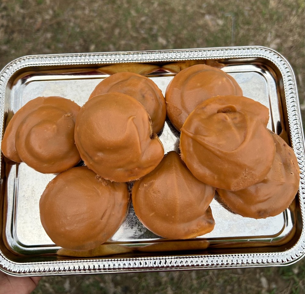cinnamon rolls/Butterscotch Cinnamon Rolls – Walmart Dough, Iced & Baked Fresh