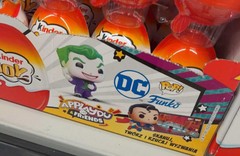 Kinder Joy DC COMICS Chocolate with Toy 3 – 6 – 12 – 24 or 72 pcs
