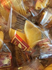 100 pcs Golden Bowl Fortune Cookies Individually Wrapped “Free Shipping”