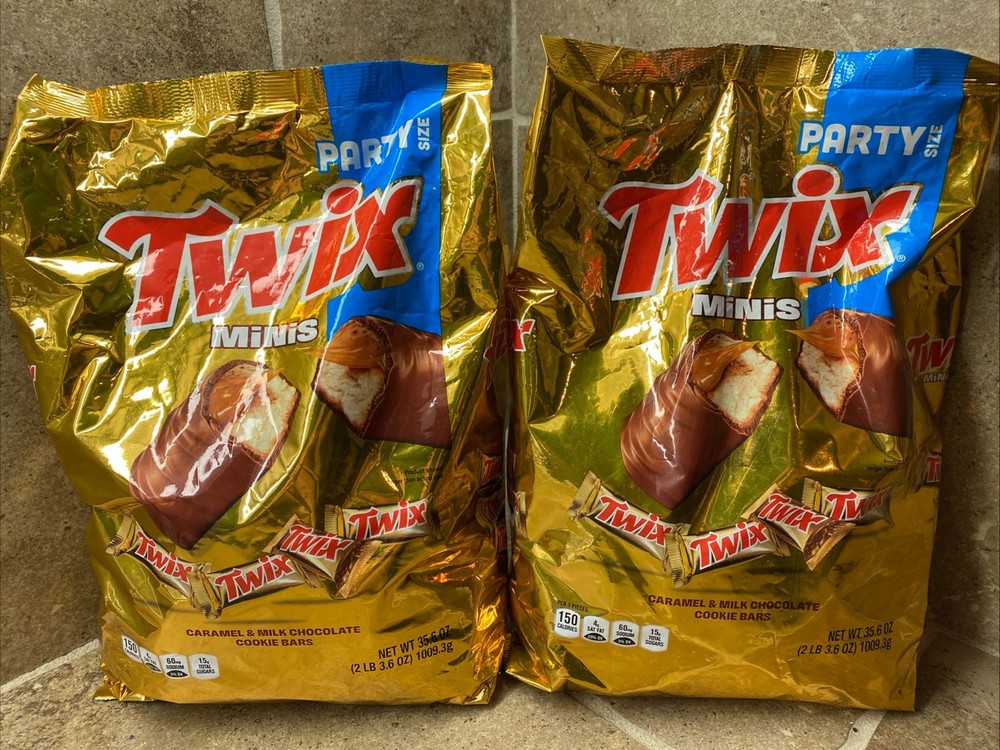 2 TWIX Caramel and Chocolate Minis OVER 4LBS TOTAL! Party Size