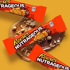 Hersheys-Chocolate-Bar | Irresistible Crunchy Bits in Smooth Chocolate (47 Gram