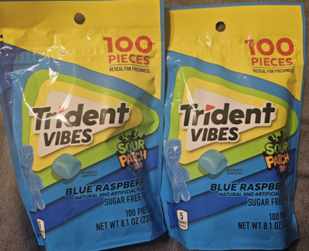 2x Trident Vibes SOUR PATCH KIDS Blue Raspberry Sugar Free Gum, Resealable Pouch