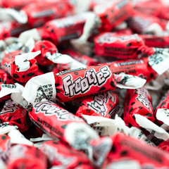 Watermelon Frooties – Chewy Candy – 360 Piece Count, 38.8 Oz Bag