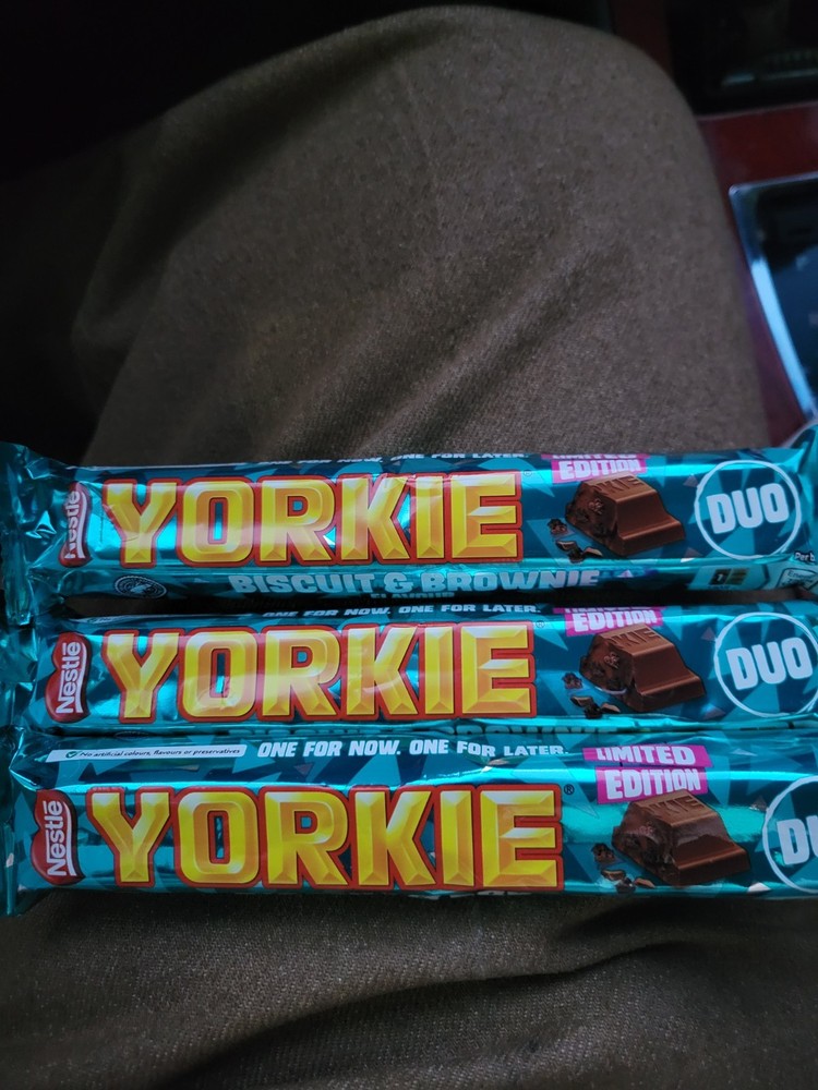 Nestlé Yorkie Biscuit & Brownie Limited Edition Duo Milk Chocolate Bars 66g x3