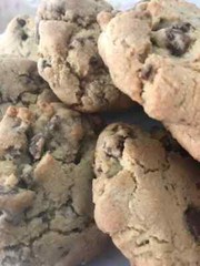 12 Chocolate Chip Cookies Fresh-Baked & Homemade