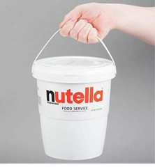 Nutella 3 kg (6.6 lb) Bucket Hazelnut Spread.