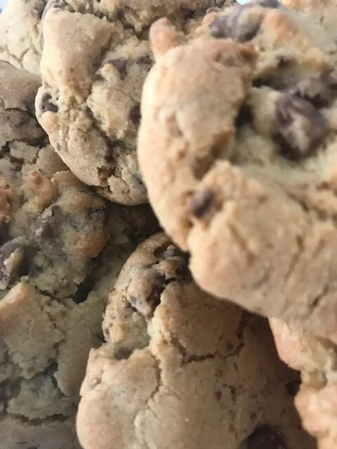 12 Chocolate Chip Cookies Fresh-Baked & Homemade