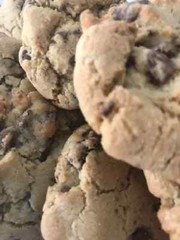 12 Chocolate Chip Cookies Fresh-Baked & Homemade