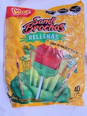Vero Sandi Brochas filled Chili Lollipops Candy 40 Pieces Mexican Candy