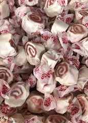 CINNAMON ROLL Salt Water Taffy Candy – TAFFY TOWN – 1 LB BAG – FREE SHIPPING