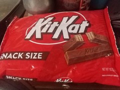 kit kat snack size 10.78 oz bag. New