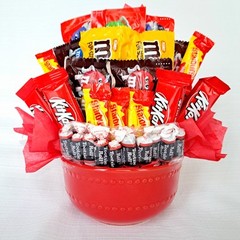 Sweet Celebration Candy Bouquet – 30 Piece Assortment