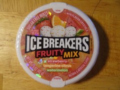 ICE BREAKERS Fruity Mix Strawberry, Tangerine Citrus, Watermelon 1.5 oz. QTY 1
