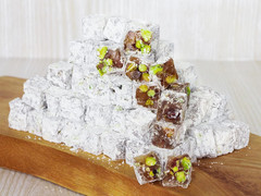 Cerez Pazari Turkish Delight Pistachio Candy, Gourmet Premium Vegan Sweets Smal