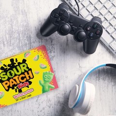 SOUR PATCH KIDS and SWEDISH FISH Soft & 15 Count (4.2 oz each), Multicolor