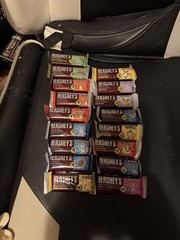 Hershey’s Milk Chocolate Special Edition Pokémon Assortment Bars 8 sets