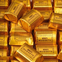 Hershey’s Nuggets Extra Creamy Milk Chocolate Toffee & Almonds Candy (2 Pounds)
