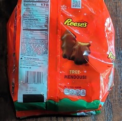 Reese’s Milk Chocolate Peanut Butter Trees Candy Bag 65 Pieces,39.8 Oz.
