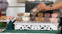 Landies Candies 12-Piece Truffle Stuffed Pretzels by Alberti Popaj