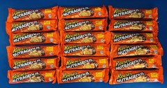 (18) Reese’s Nutrageous Chocolate Peanut Butter Caramel KS 3.1oz. BB: 02/27
