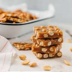 Gourmet Peanut Brittle – Fresh Homemade Style Crunchy Peanut Brittle – NON-GM…