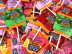 Jolly Rancher Flat Lollipops, Assorted Fruit Flavors, Bulk Candy Pops (2 Pounds)