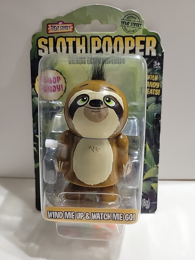 TREAT STREET Sloth Pooper Candy Dispenser Wind-Up Walks & Poops Candy 2021