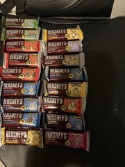 Hershey’s Milk Chocolate Special Edition Pokémon Assortment Bars 8 sets