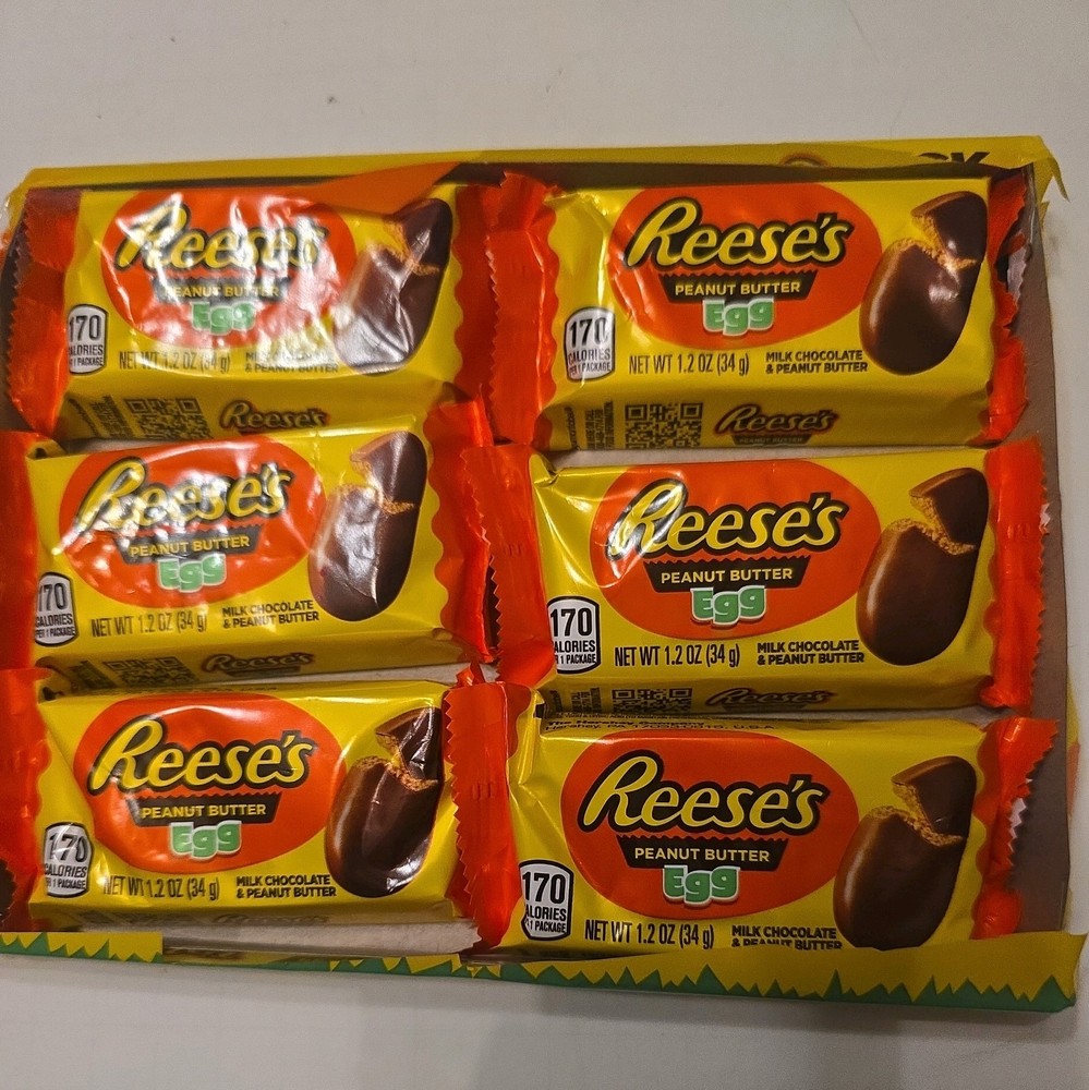 Reese’s Milk Chocolate Peanut Butter, 6 Count Best by 11/26