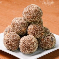 JAMAICAN TAMARIND BALLS
