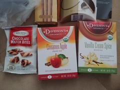 Essential VEN 12 PC Spice Tea Chocolate Wafer Sugar Honey Cookie Biscuit Gift Se