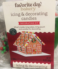Target-Favorite Day Bakery Icing/Decorating Candies Decorating Kit. Christmas.
