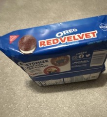 IT’S BACK RED VELVET OREO SEALED RARE FREE SHIPPING.
