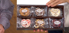 Landies Candies 12-Piece Truffle Stuffed Pretzels by Alberti Popaj