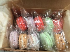 Delicious Handmade French Macarons (box of 12) – Free Shipping