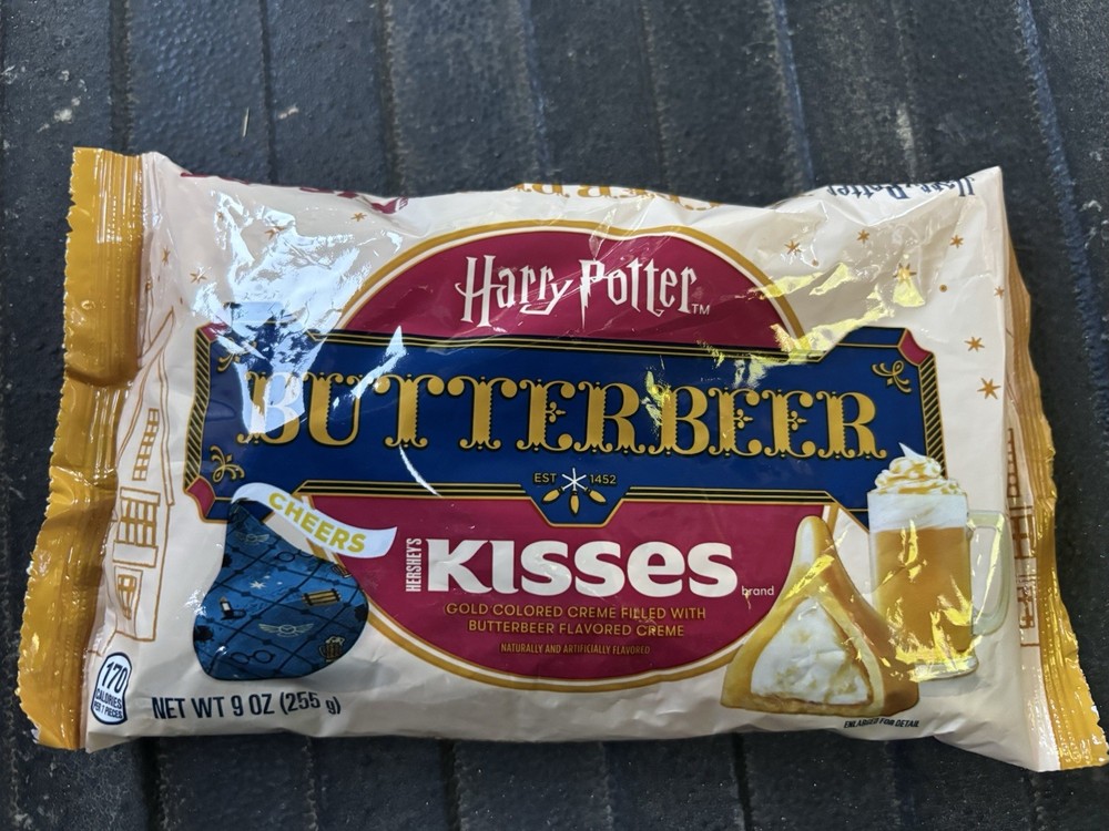 Hershey’s Kisses Harry Potter Butterbeer Creme Candy 9oz Bag