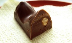 Millennium Golden Nut Milk Chocolate Bar with Filling and Whole Nuts 40 g