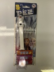 Pez Dispenser w Candy Refill Packs Blister Pack Disney Frozen II Figure Olaf