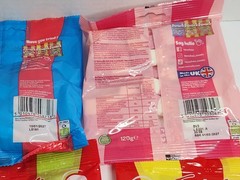4 swizzels squashies drumstick bubblegum, sour cherry, strawberry & cream Candy
