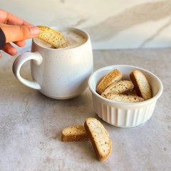 Gluten Free Almond Biscotti, 9.9 oz (283g) Resealable Cookie Bag – Plant Base…