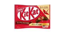 KitKat Flavor (Normal,Strong Matcha,Strawberry,Iron Supplement,others) Japan