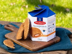 Soft Toasted Waffles With Honey Cinnamon And Bourbon Vanilla 8.11 Ounce Pack