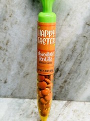 CARROT TUBES WITH ORANGE CHOCOLATE LENTILS 1.3 Oz 36gm Happy Easter