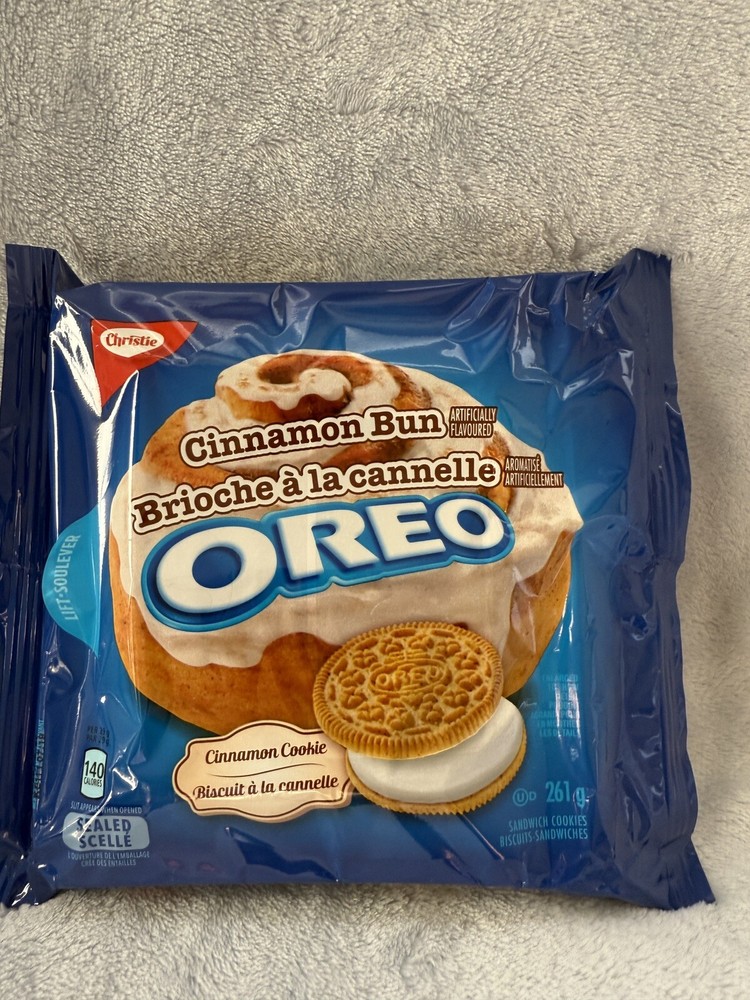 Oreos Cinnamon Bun Cookies (Imported From Canada) *RARE* *NOT FOUND IN THE US*